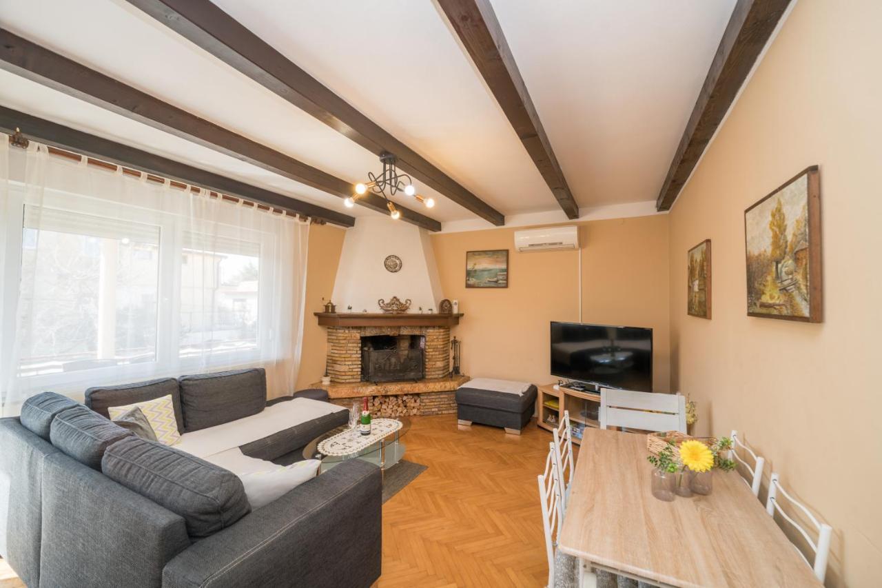 Apartament Red Karmenita Umag Zewnętrze zdjęcie