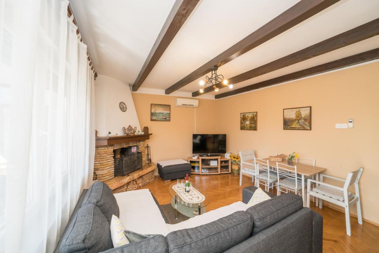 Apartament Red Karmenita Umag Zewnętrze zdjęcie