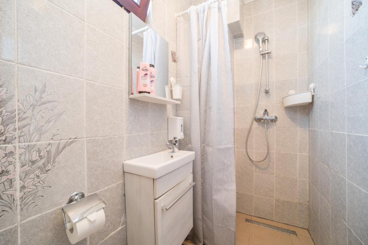 Apartament Red Karmenita Umag Zewnętrze zdjęcie