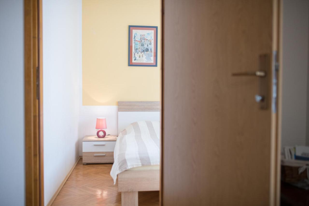 Apartament Red Karmenita Umag Zewnętrze zdjęcie